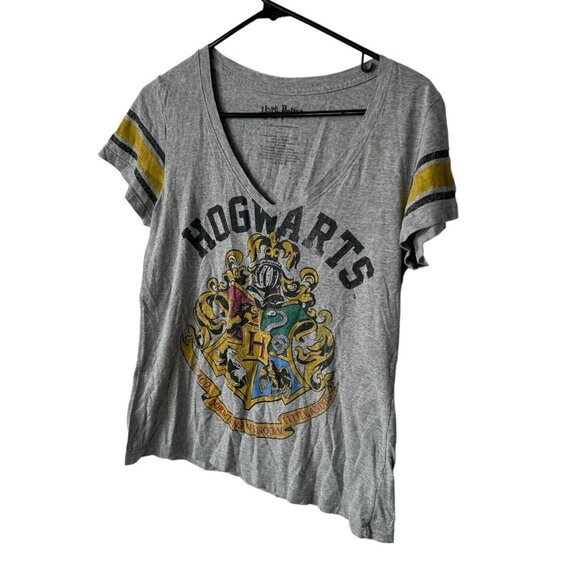 Hogwarts Harry Potter y2k vintage gray varsity graphic t-shirt Large - Picture 2 of 6